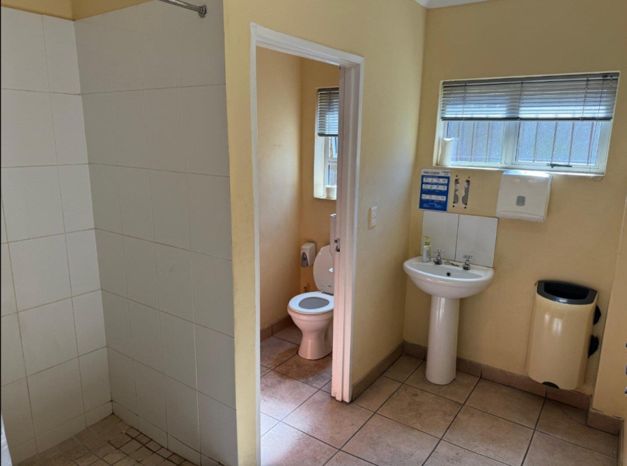 To Let commercial Property for Rent in Okavango Park Western Cape